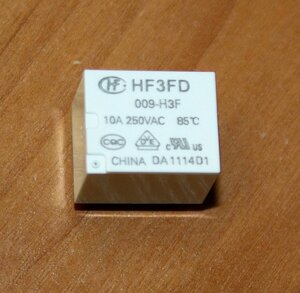 Реле HF3FD 009-H3F (9VDC)