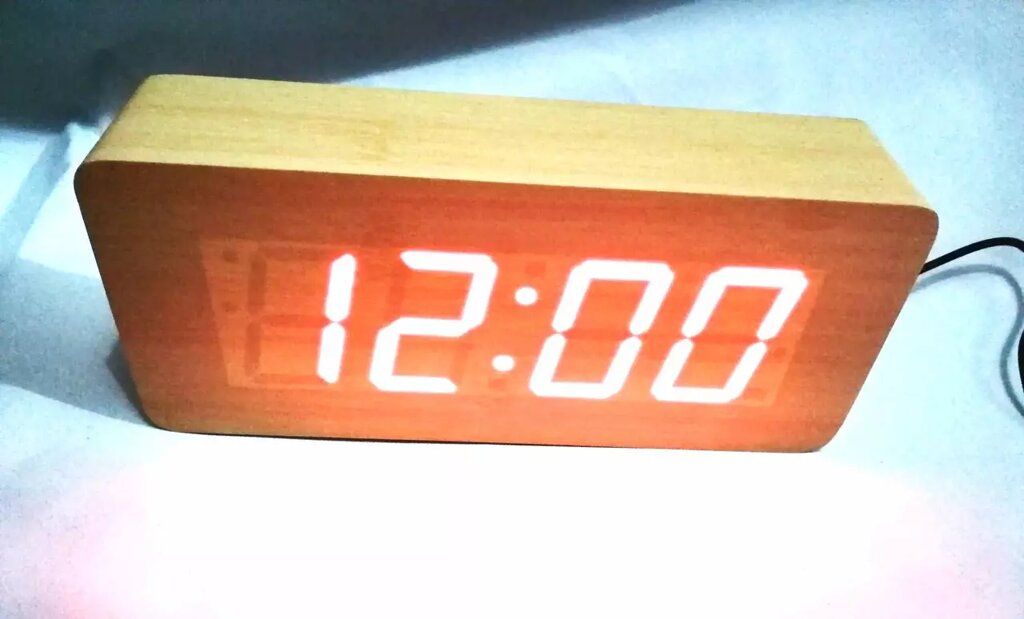 Годинники з будильником і термометром VST 865-1 ##от компании## Опт, роздріб інтернет магазин Familyshop - ##фото## 1
