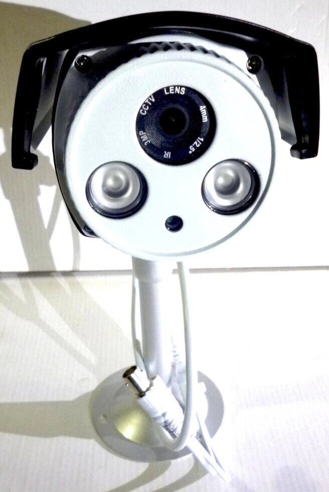 Камера відеоспостереження гібридна CAMERA 925 4mp\3.6mm AHD від компанії Опт, роздріб інтернет магазин Familyshop - фото 1