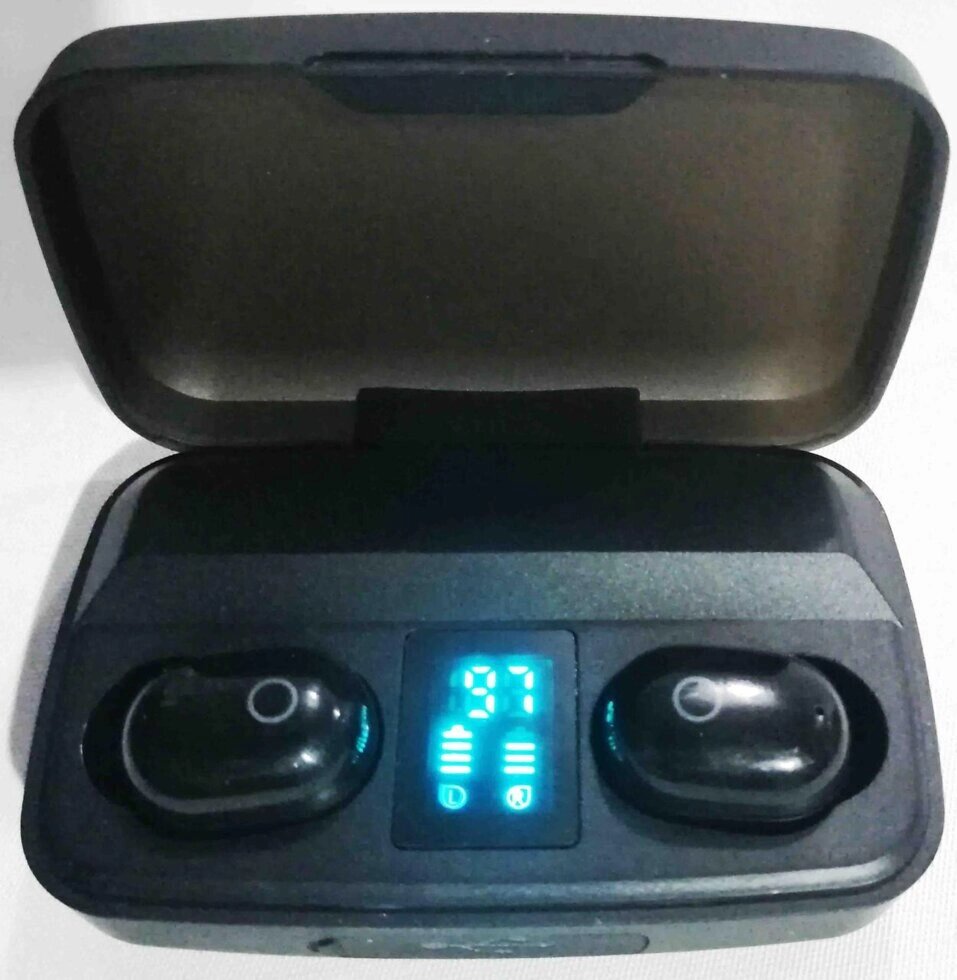 Навушники вакуумні J16 BT LCD+POWERBANK від компанії Опт, роздріб інтернет магазин Familyshop - фото 1
