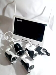 Комплект системы видеонаблюдения UKC DVR KIT LCD 13'' 1304 WiFi 4ch