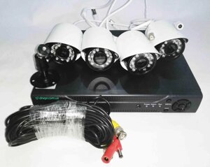 Система відеоспостереження комплекту відеореєстратора 520 AHD 4CH GIBRID 4.0MP (H. 264) Встановити для 4 камер