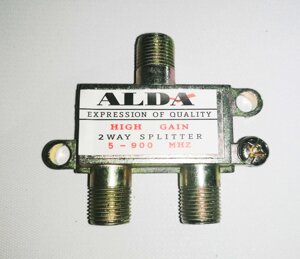 Кабельним ТБ сигналу ALDA спліттер x2