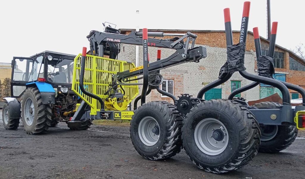 Напівпричіп тракторний DL-10 RWD лісовоз з приводом Робсона лісовоз від компанії Д ЛАЙТ, ТОВ - фото 1