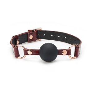 Силіконовий кляп Liebe Seele Wine Red Ball Gag, діаметр кульки 4,3 см, ремінь із натуральної шкіри в Києві от компании poppersoff Попперс Киев Украина. Купить с доставкой