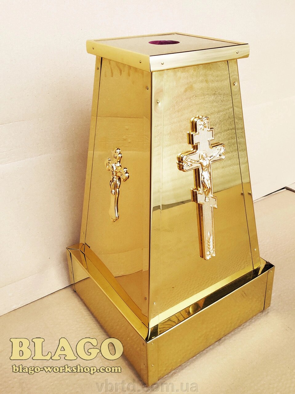 Підставка під запрестольний хрест або ікону, Processional Altar cross suppor, 30х30х53см від компанії ТОВ ТД Волинь Бізнес Ресурс - фото 1