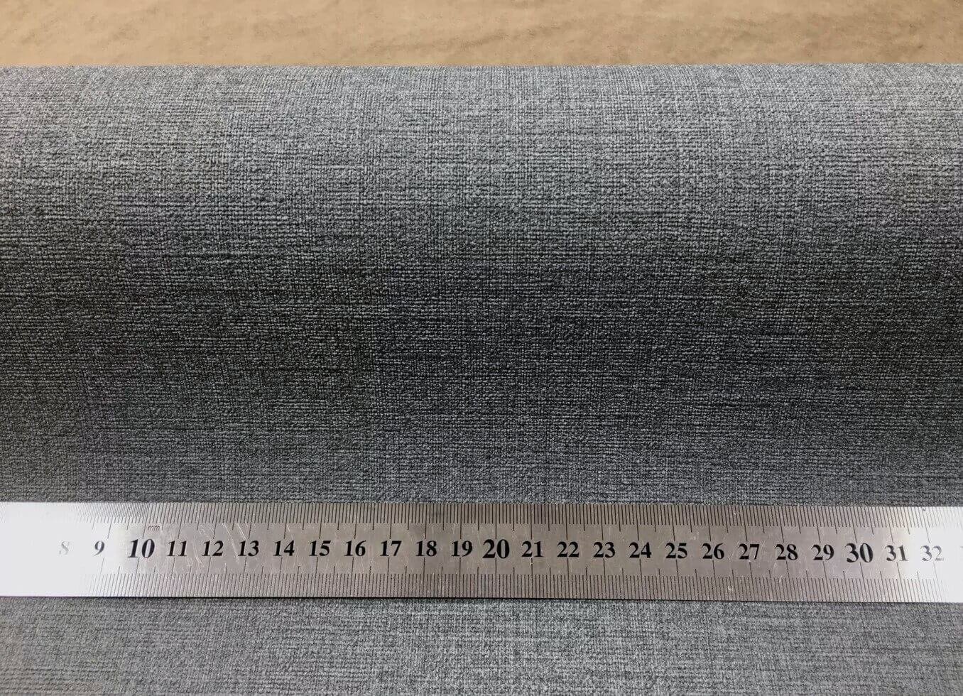 Фактура шпалер 3350-92 графітово-сірого відтінку з ефектом архітектурного бетону