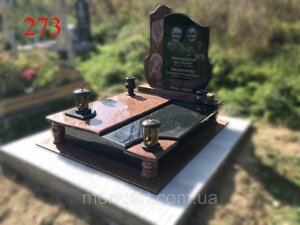 Подвійний пам'ятник з граніту лізники й габро з вазою і лампадкою