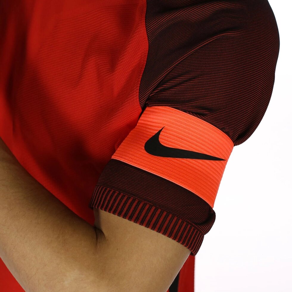 Капітанська пов'язка NIKE FUTBOL ARM BAND від компанії ФУТБОЛ + - фото 1