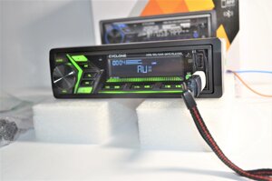 Автомагнітола Cyclone MP-1093 BT магнітофон однодіновий в машину з блютуз RDS FLAC радіоприймач 1 din дін