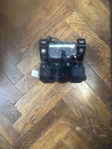 Замок бардачка Stralis