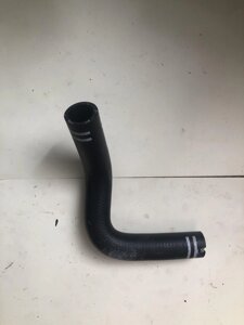 Патрубок розширювального бачка