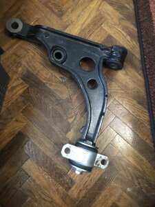 Важіль передній лівий R16/ без сайлентблоків Fiat Ducato