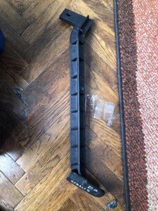 Кронштейн козирька сонцезахисного для Iveco Stralis