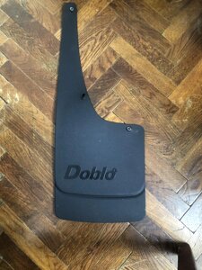 Бризковик задній