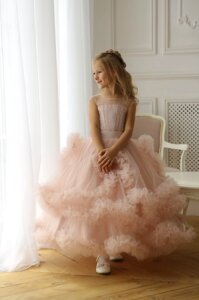 Дитяча сукня для 5-6 років Фатинова блідо-рожева Хмара