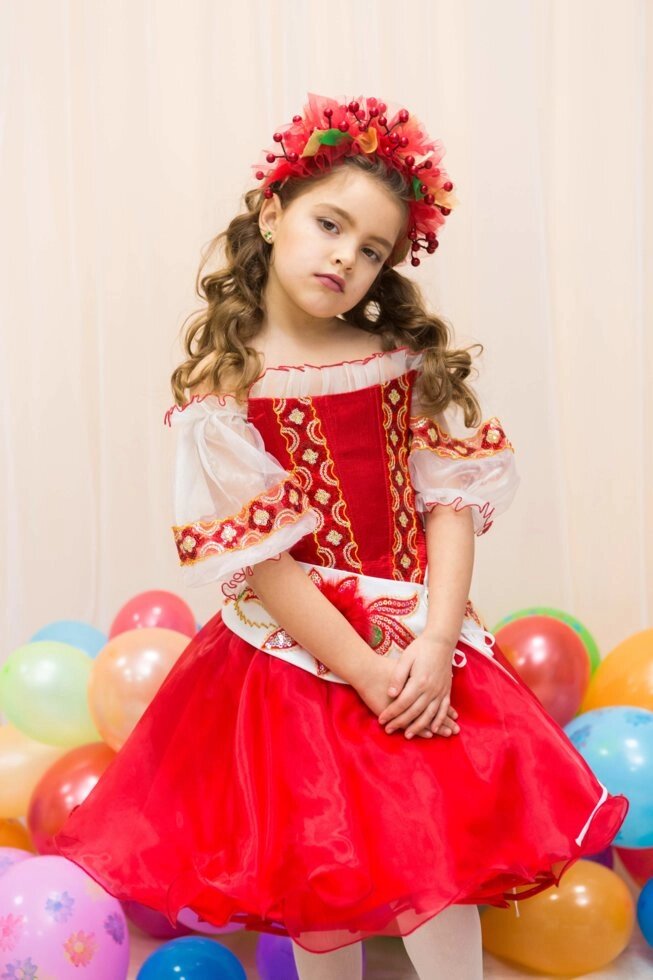 Український костюм для дівчинки 7-8 років - особливості