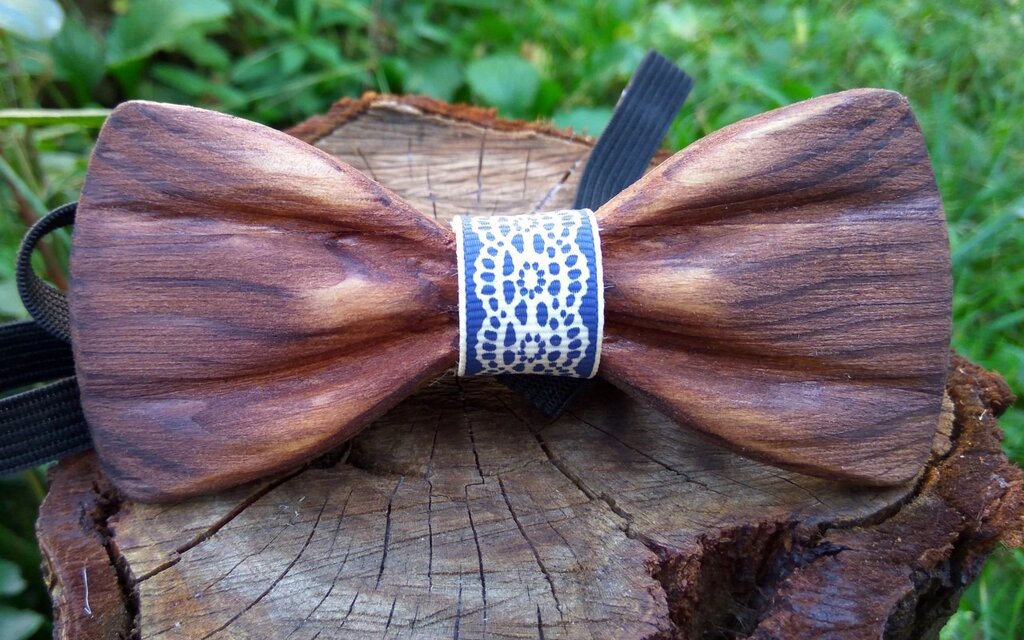 Дерев'яна краватка метелик 3D Блакитний орнамент ручної роботи, серія Зирикот від компанії Універсальний Інтернет-магазин POPULAR - фото 1