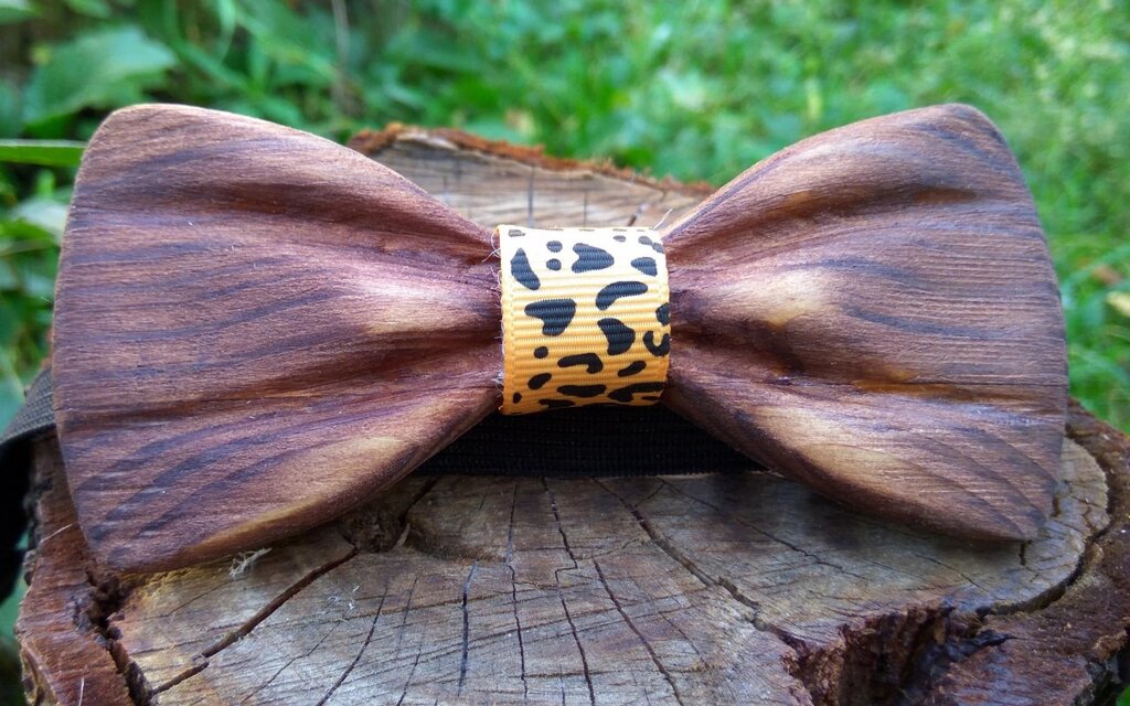 Дерев'яна краватка метелик 3D Leo ручної роботи, серія Зирикот від компанії Універсальний Інтернет-магазин POPULAR - фото 1