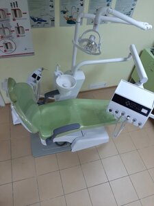 Стоматологічна установка GRANUM TS-PRO208, базова комплектація.