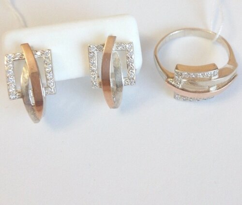 Комплект кольцо серьги из серебра и золота Нели выбрать по цене 2458 грн с доставкой по Украине