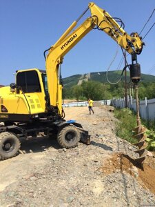 Буріння свердловин під палі в важкодоступних місцях