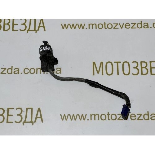 Датчик бічної підніжки Yamaha Gear UA06J / UA07J / UA08J ( плоска фішка ) Japan від компанії Мотозірка - фото 1