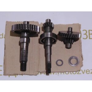 Редуктор Suzuki AD-100 CE13A 47*45/15*18 Під підшипник Ø 15 Japan