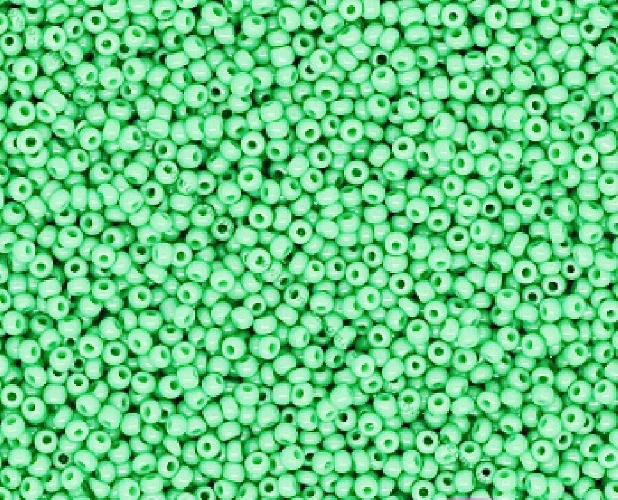 Матсоно-бісеру світло-зелений 1997-98 Мікро від компанії Інтернет-магазин «вишивав-ка» - фото 1