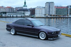 BMW E34 / E32