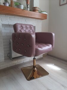 Перукарське крісло Beatrice HC182CN рожевий опора золота