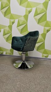 Перукарське крісло на гідравліці HR832H зелений велюр