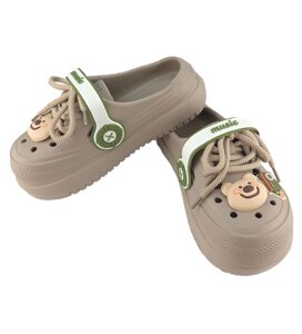 Крокси шльопки жіночі з джібітсами бежеві 7160-1 35-36