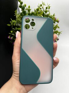 Чохол із матового полікарбонату Avenger Wave на iPhone 11 Pro Max Зелений