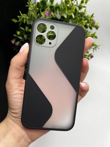 Чохол із матового полікарбонату Avenger Wave на iPhone 11 Pro Чорний