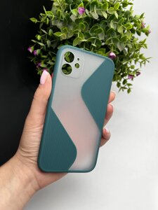 Чохол із матового полікарбонату Avenger Wave на iPhone 11 Зелений