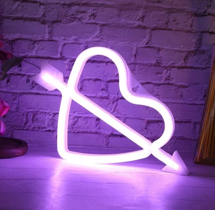 Настінний неоновий світильник нічник Серце Купідона фіолетове Angel від компанії інтернет-магазин "БИТПРОМТОРГ" - фото 1