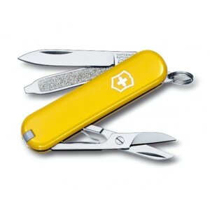 Швейцарський ніж Victorinox Classic Sd 58 мм 7 функцій Жовтий (0.6223.8) в Дніпропетровській області от компании интернет-магазин "БЫТПРОМТОРГ"