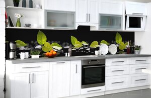 Скинали на кухню Zatarga "Зелене листя на каменях" 650х2500 мм вінілова 3Д Наліпка кухонний фартух
