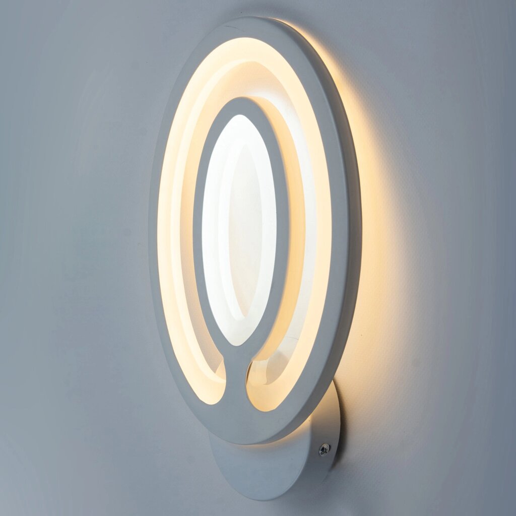 Світильник світлодіодний настінний LED бра Sunlight білий 3334 від компанії інтернет-магазин "БИТПРОМТОРГ" - фото 1