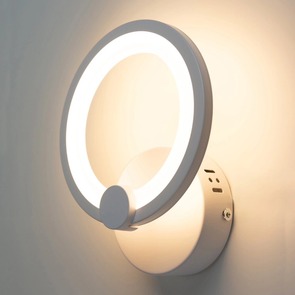 Світильник світлодіодний настінний LED бра Sunlight білий 5332/1W від компанії інтернет-магазин "БИТПРОМТОРГ" - фото 1