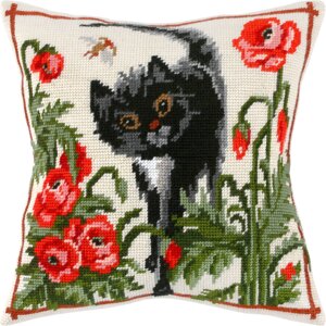 Набір для вишивання декоративної подушки Чарівниця Кіт серед маків 4040 см V-01
