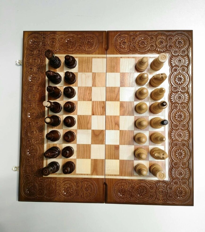 Шахи-нарди-шашки 50 см на 50 см - огляд