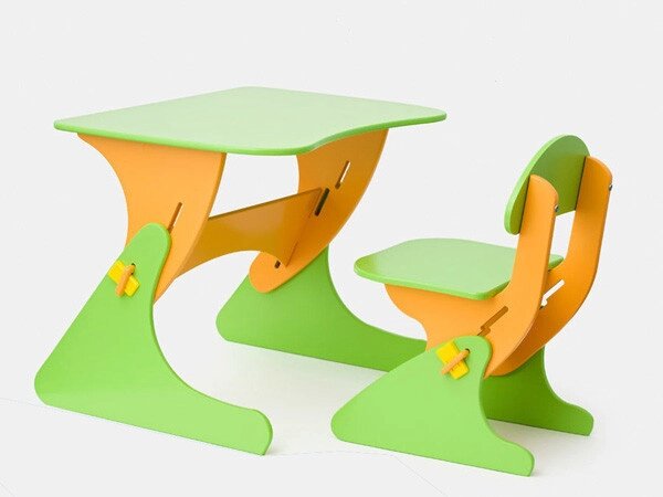 Дитячий стілець і стіл, що росте - опис