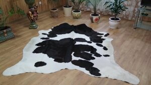 Шкура корови — коров'яча шкура (чорно-біла)