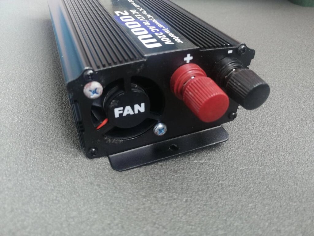 Інвертор автомобільний Power Inverter 2000W перетворювач напруги DC 12 V AC 220 V with USB від компанії Інтернет магазин "ВАШ БАЗАР" - потрібні і оригінальні товари! - фото 1