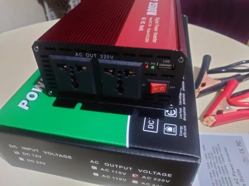 Перетворювач (інвертор) напруги Power Inverter Red 12 V на 220 V 5000 W автомобільний інвертор від компанії Інтернет магазин "ВАШ БАЗАР" - потрібні і оригінальні товари! - фото 1