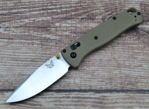 Ніж Benchmade Bugout 535