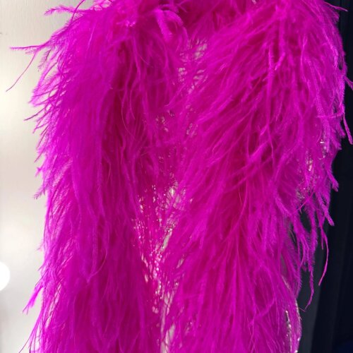 Боа страусове п'ятишарове, довжина 1,8 м, колір Fuchsia