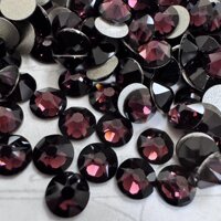 Оригинальные стразы Swarovski от компании Интернет - магазин 